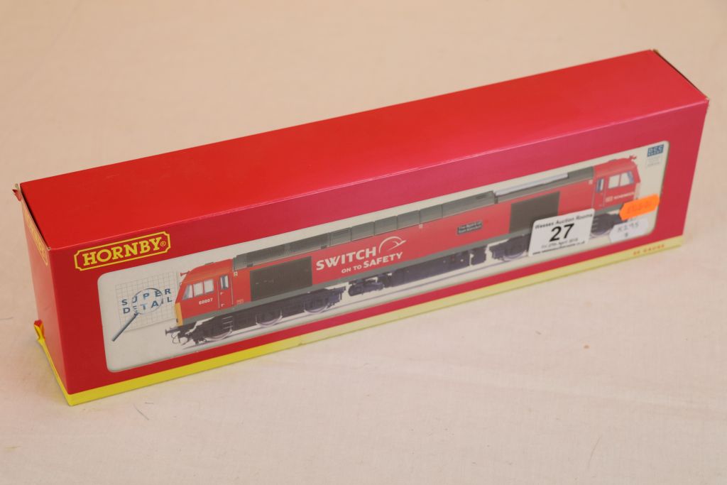 Boxed Hornby OO gauge Super Detail DCC Ready R3150 DB Schenker Class 60 The Spirit of Tom Kendell - Image 2 of 4