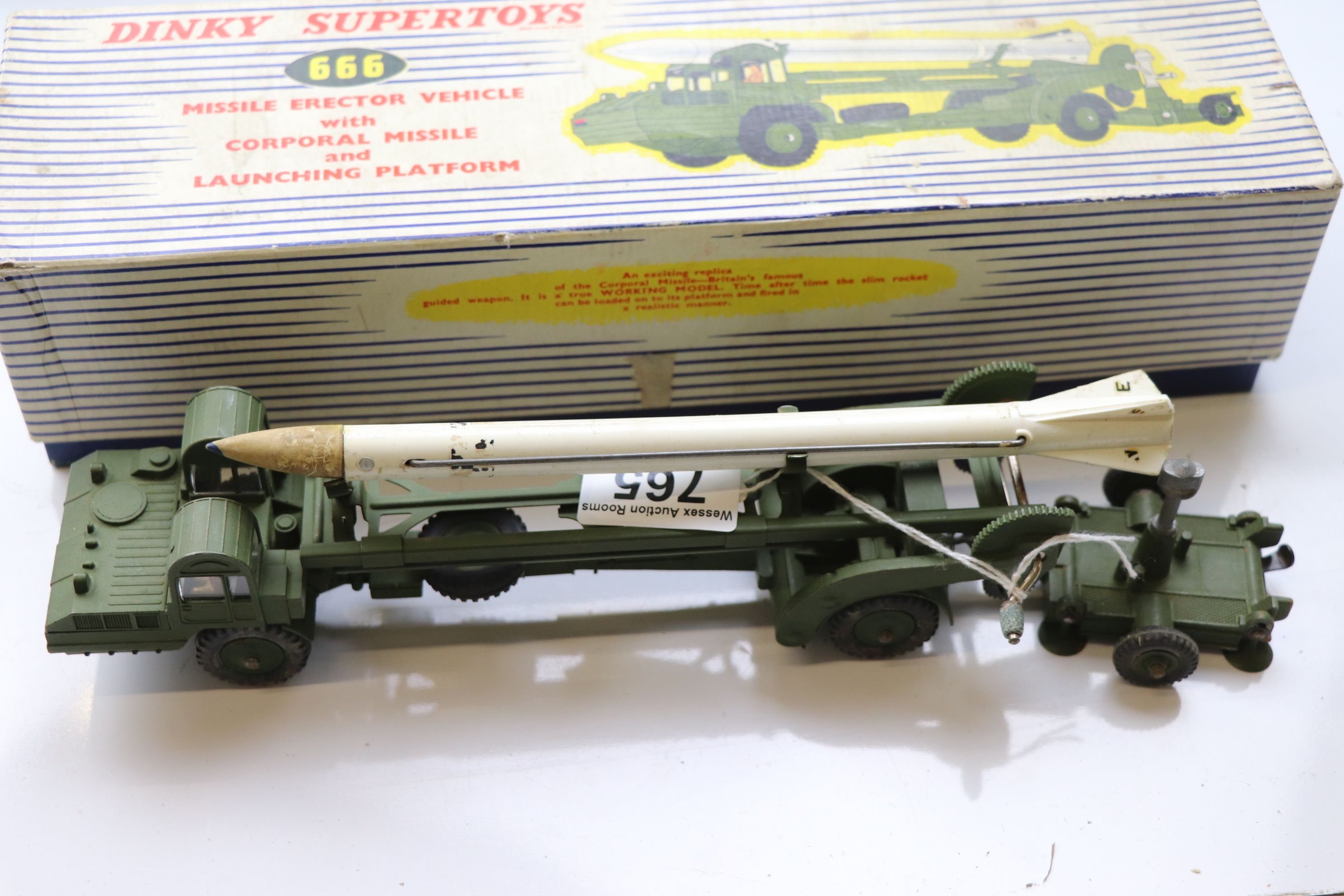 Dinky Toys - Miniatura De Camião - Dinky Supertoys 666 Missile Erecting Vehicle With Corporal Missile And Launching Platform Boxed Veiculo Militar 1959 1964