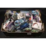 Collection of various trade and playing card sets to include James Bond 007, Back To The Future