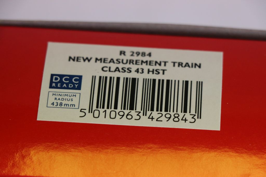 Boxed Hornby OO gauge DCC Ready R2984 New Measurement Train Class 43 HST train pack - Image 4 of 4