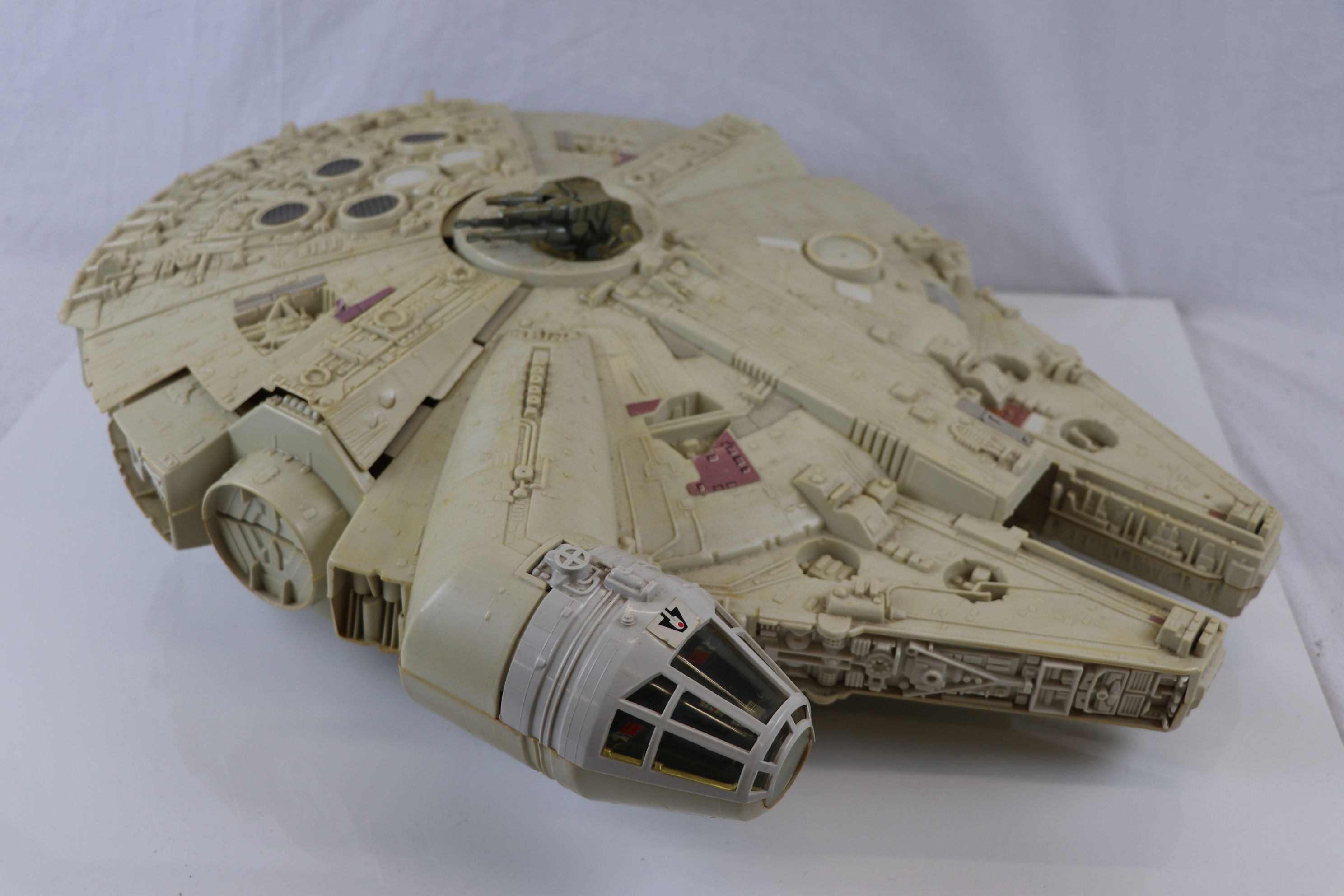 Star Wars - Original boxed Palitoy The Empire Strikes Back Millennium Falcon Spaceship in gd play - Image 4 of 5