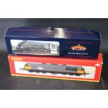 Two OO gauge engines to include Bachmann 31956 A4 4482 Golden Eagle LNER Doncaster Green S/C and