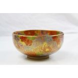 Early 20th century Japanese Satsuma bowl decorate with multiple flowers to the interior and