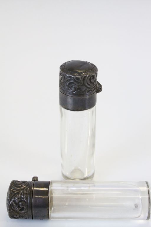 Pair of silver topped glass scent bottles with original glass stoppers, makers Sanders & Aquilar, - Image 3 of 3