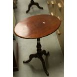 Early 19th century Mahogany Tilt Top Table raised o tripod legs