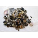Victorian and 20th century assorted buttons to include dog buttons, floral buttons, early plastic