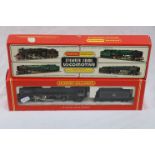 Two boxed Hornby OO gauge engines to include R2091 BR 4-6-2 Locomotive Britannia Class 70028 Royal