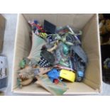 Collection of mixed toys and figures to include Britains, Fantasy figures, Star Wars, Batman, Doctor