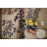 Varied collection of vintage lead toy soldiers to include various regiments as well as sailors and a