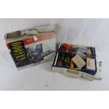 Collection of vintage play worn Scalextric to include 6 x slot cars (poor condition) and various