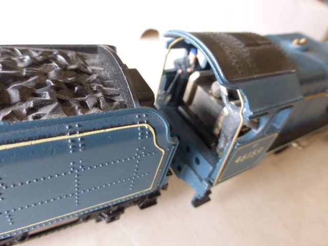 Boxed Wrenn OO gauge W2273 Royal Scot BR Blue The Royal Air Force locomotive with paperwork - Image 12 of 13