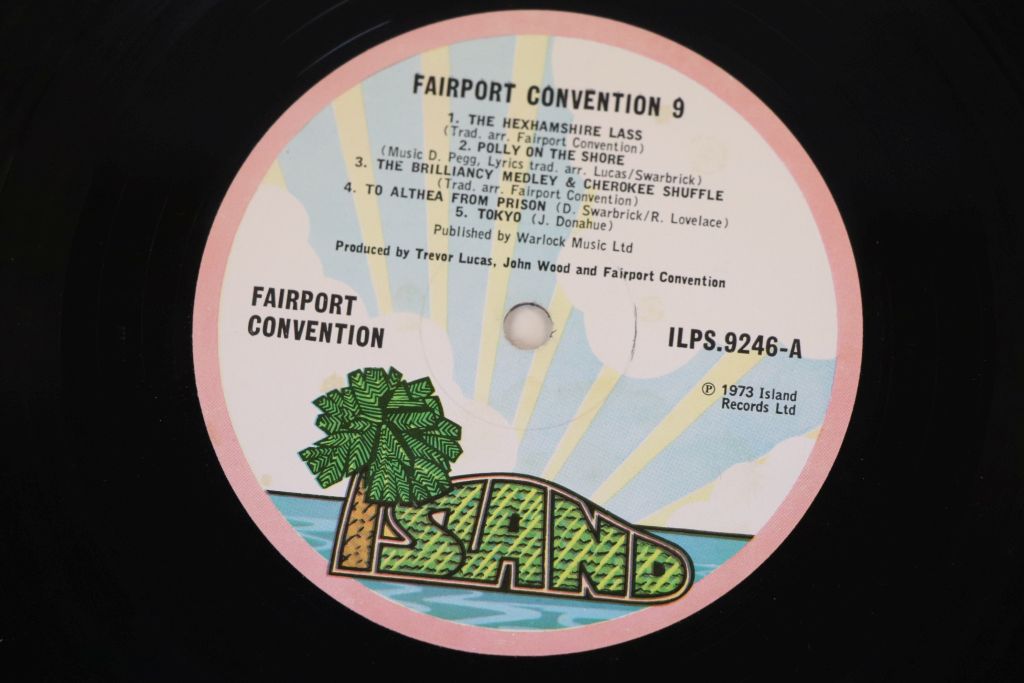 Vinyl - Four Fairport Convention LPs to include Liege and Lief (ILPS 9115), pink label with 'i' - Image 22 of 23