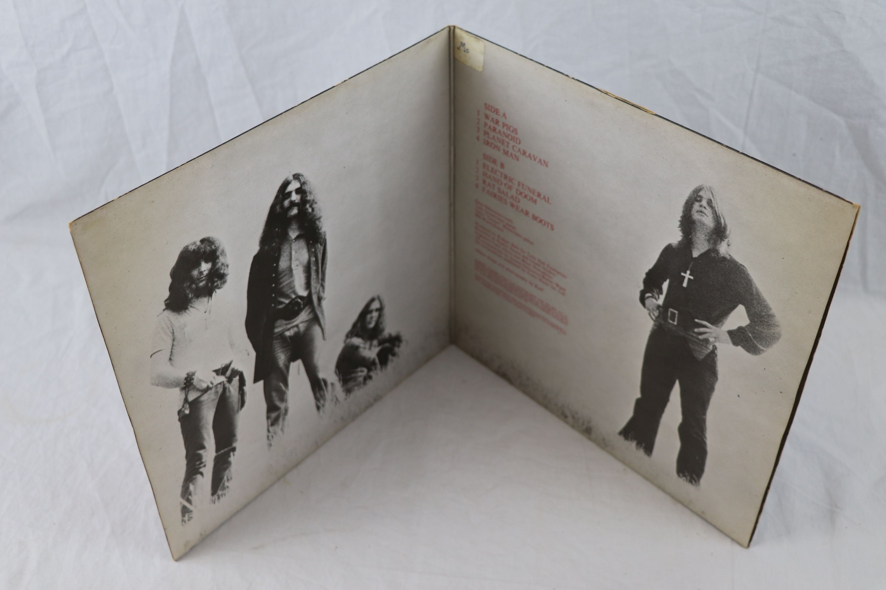 Vinyl - Black Sabbath Paranoid (6360011) with swirl inner, no Jim Simpson credit, sleeve and vinyl - Image 4 of 11