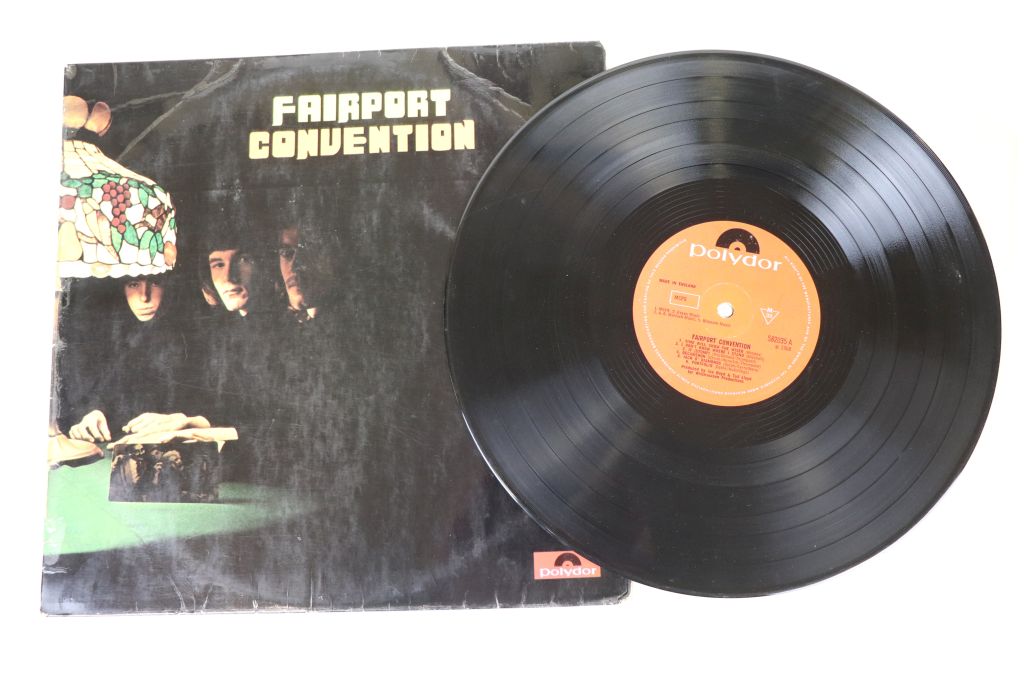 Vinyl - Fairport Convention self titled Polydor 582035 Mono, fully laminated sleeve has some - Image 3 of 7