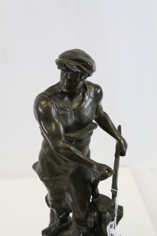 Pair of vintage french Spelter figures depicting a Miner and a Blacksmith - Image 5 of 5