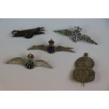 A Collection Of 5 x Military Sweetheart Brooches To Include Silver Examples.