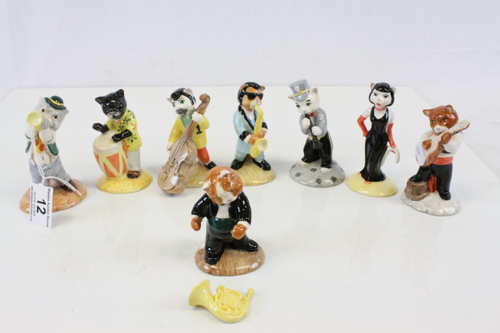 Eight piece Beswick Cat Band, serial numbered CC1 - CC8