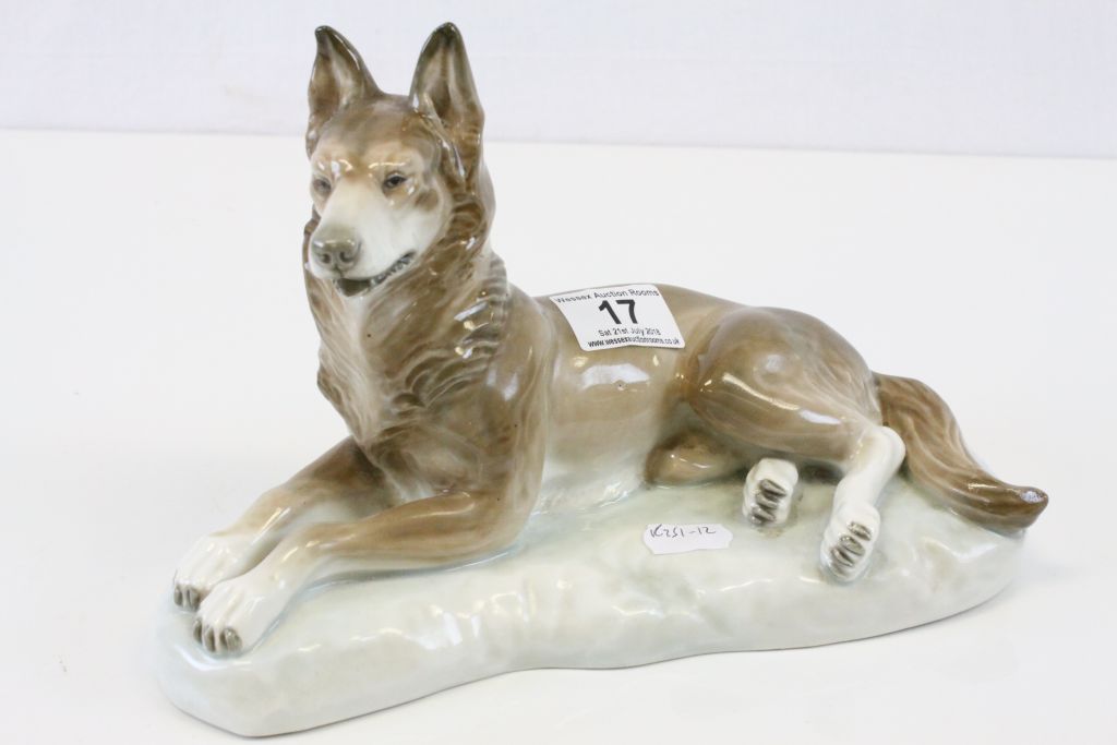 Amphora Ceramic Alsatian numbered 8342-27