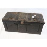 A 1953 B167A SV-50-A Mark I Metal Ammo Box.