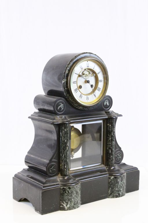 Large Slate & Marble mantle Clock with "medaille de bronze" movement and original Pendulum - Image 3 of 7