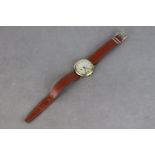 Vintage 9ct Tudor Gents Watch with inscription to back presented by British Rail ....