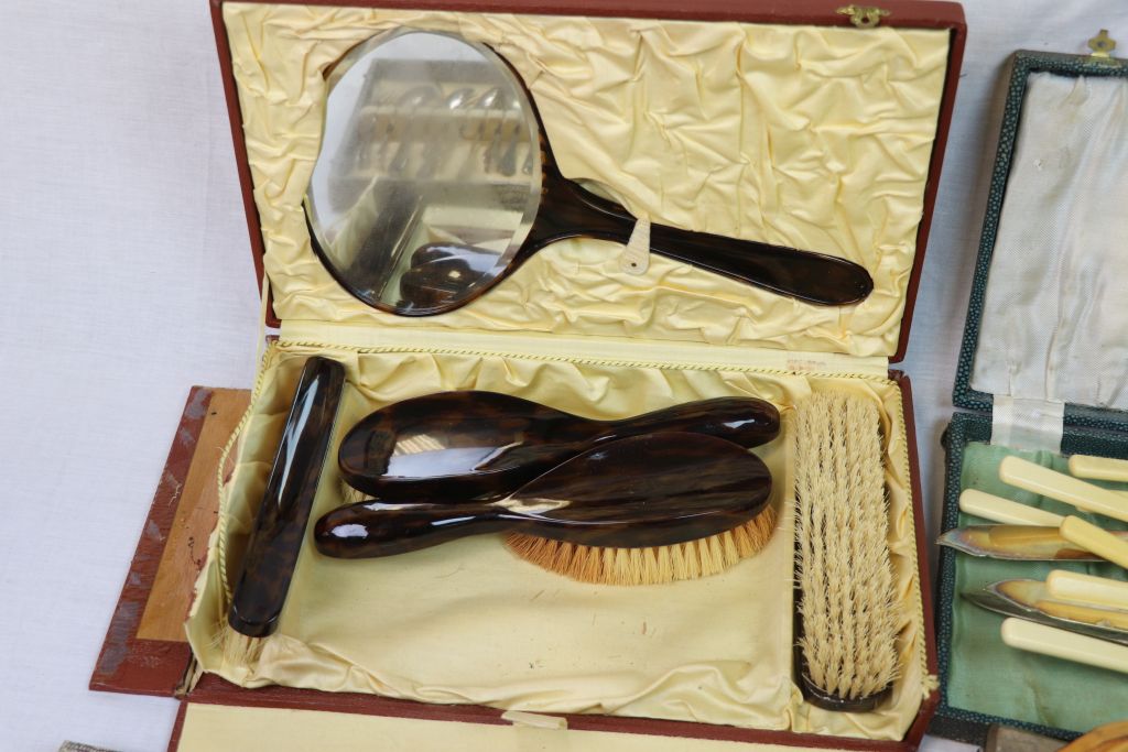Miniature Silk Top Hat made by Henry Heath of London with Partial Box together with Cased Cutlery, - Image 2 of 6