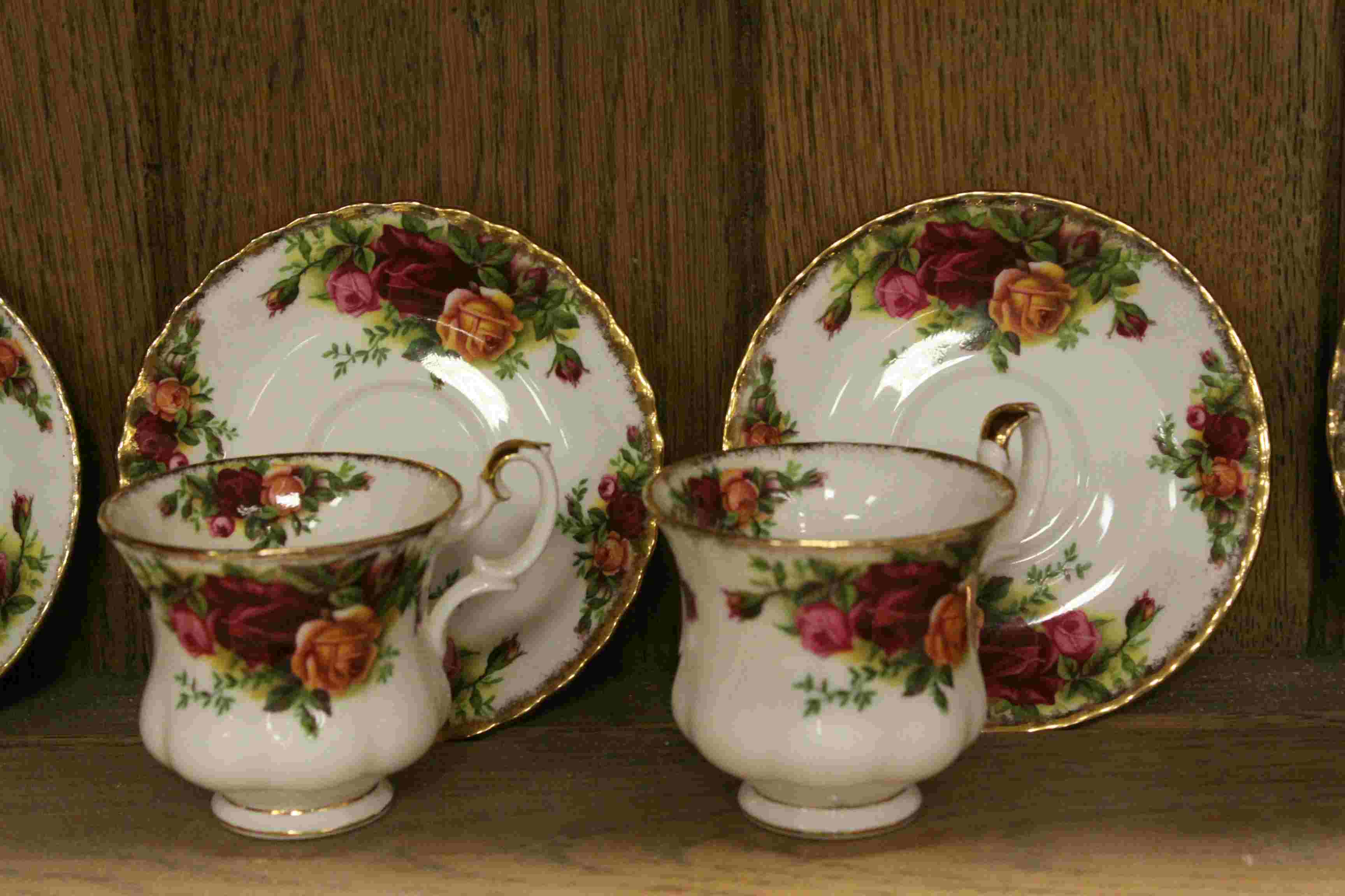 Royal Albert Old Country Roses including Four Coffee Cups and Saucers, Six Tea Cups and Saucers, - Image 3 of 7