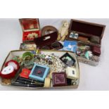 Various collectables to include Danish ceramic trinket pot and cover, vintage costume jewellery,