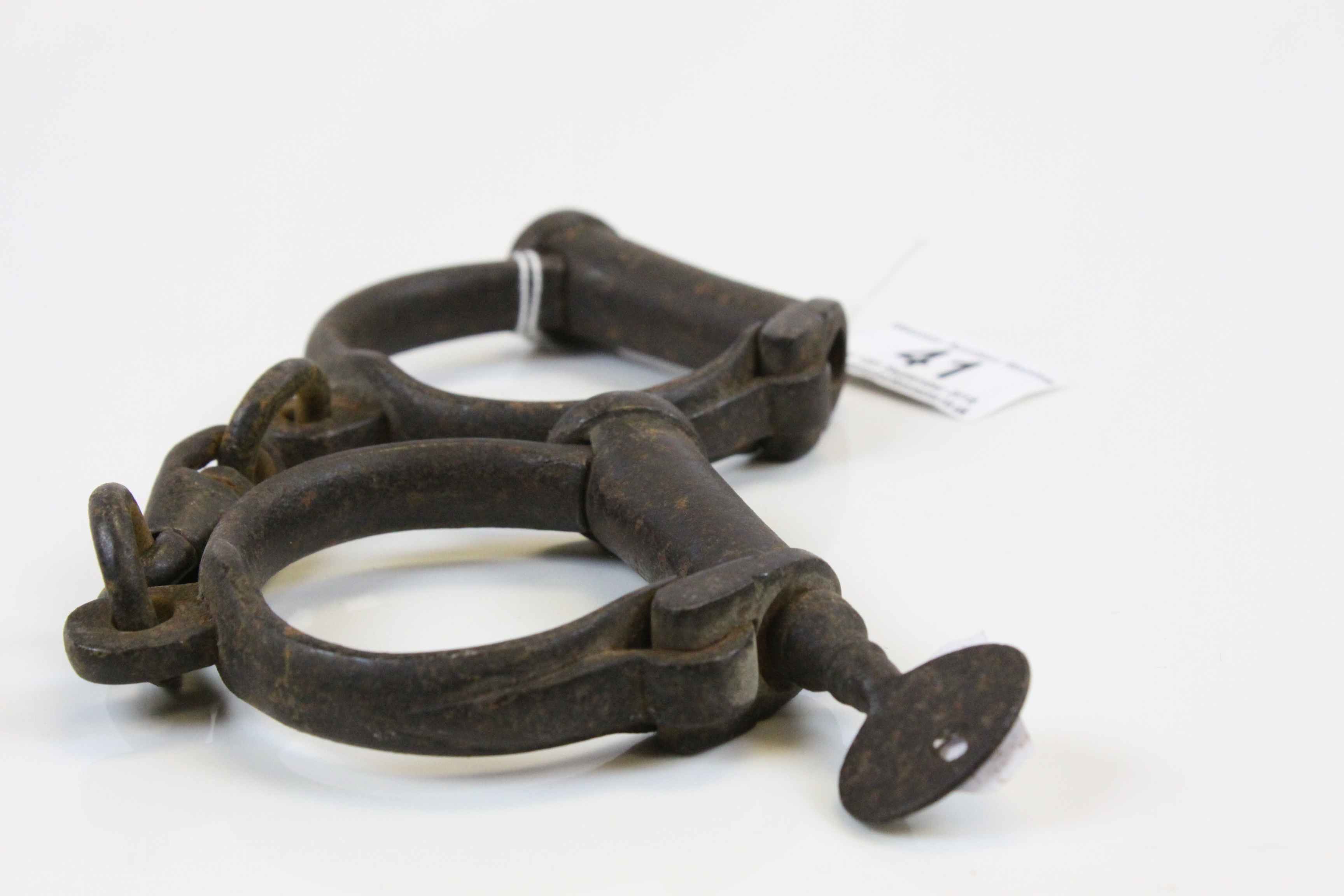 Vintage pair of cast Iron Police type Handcuffs by "Hiatt" - Image 4 of 4