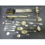 Assorted silver items to include silver knife, makers John Aldwinkle & Thomas Slater, London 1893,