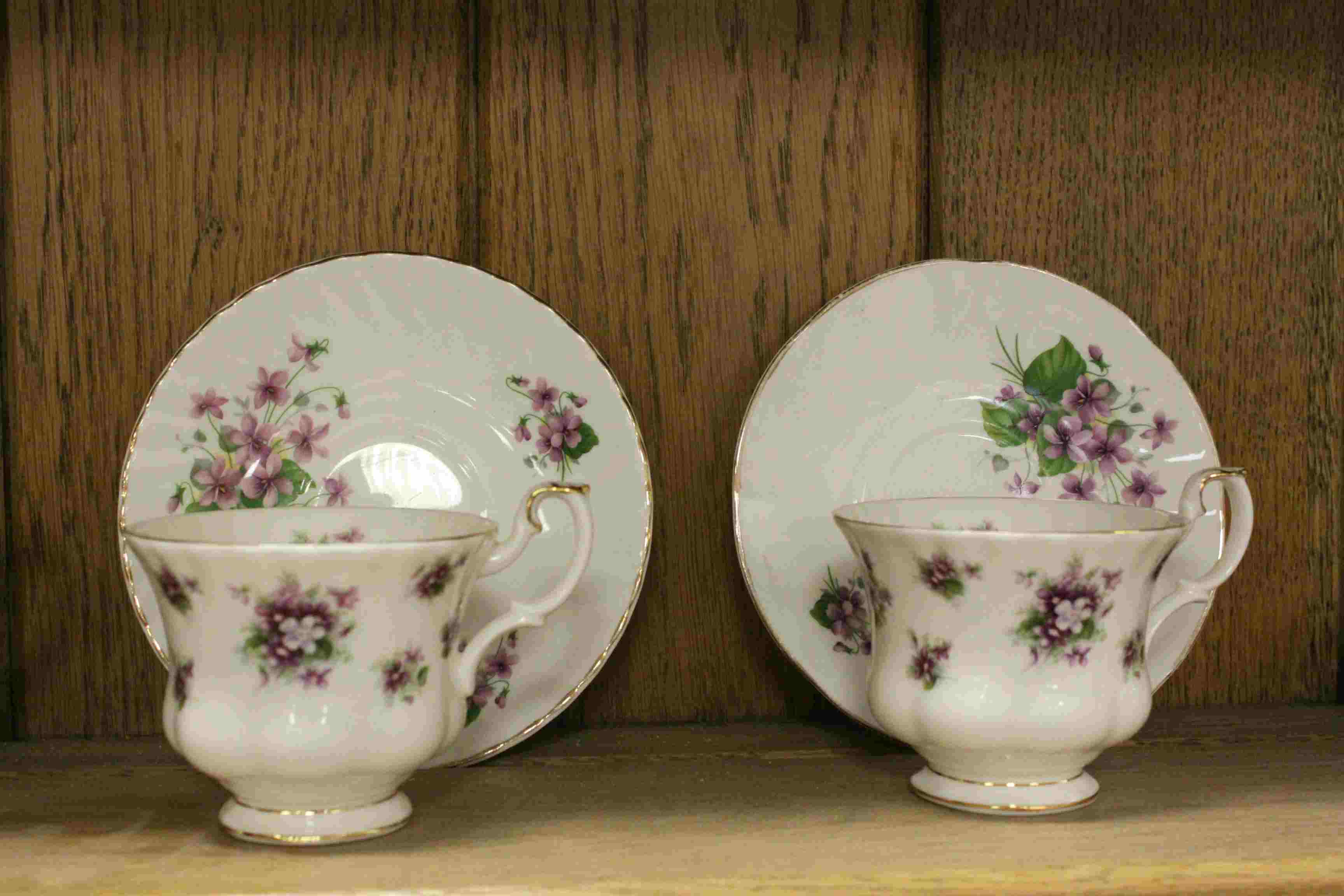 Royal Albert Old Country Roses including Four Coffee Cups and Saucers, Six Tea Cups and Saucers, - Image 5 of 7
