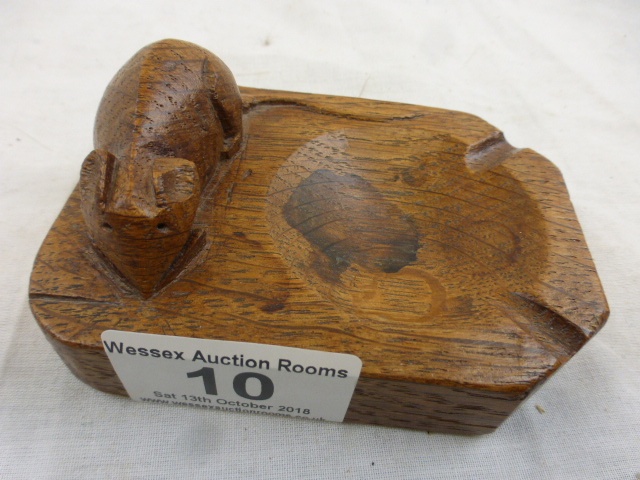 Robert 'Mouseman' Thompson of Kilburn: an oak ashtray of standard rectangular form with carved mouse - Image 6 of 9