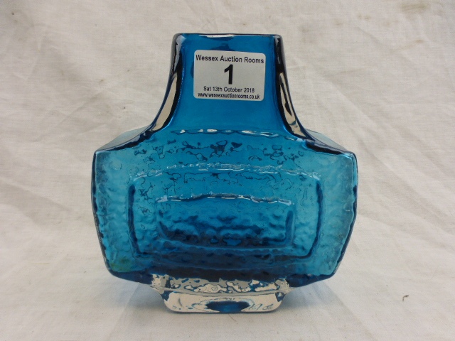 After Geoffrey Baxter for Whitefriars style Kingfisher blue TV vase, concentric textured rectangular - Image 4 of 11
