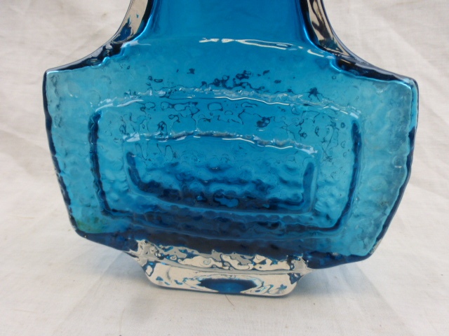 After Geoffrey Baxter for Whitefriars style Kingfisher blue TV vase, concentric textured rectangular - Image 6 of 11