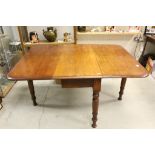 19th century Mahogany Drop-Flap Dining Table