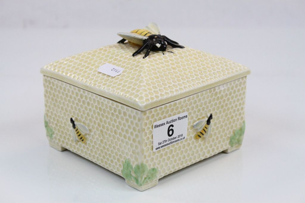 Crown Devon ceramic Honey Pot with Bee finial
