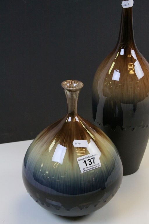 Three Persian drip glazed Vases in varying sizes - Image 3 of 3