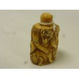 Bone snuff bottle with three monkeys