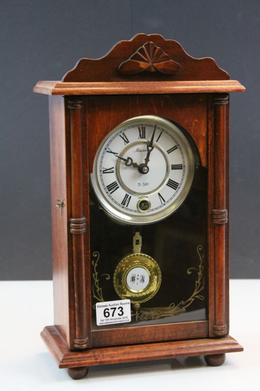 Maxim 31 Day Mantle clock with Pendulum & key