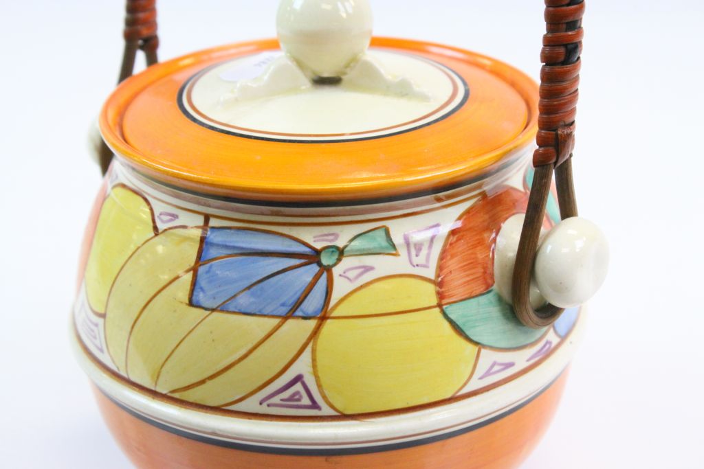 Clarice Cliff Bizarre ceramic Biscuit Barrel with swing handle in Fantastique pattern - Image 2 of 7