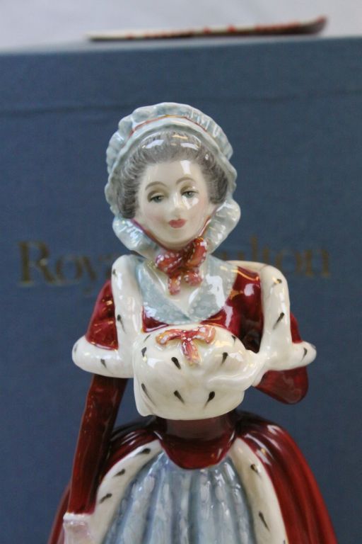 Boxed Limited Edition Royal Doulton figurines Countess Spencer HN3320 & Countess of Harrington - Image 4 of 5