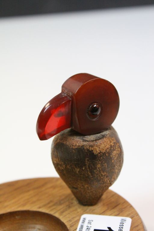 Henry Howell & Co YZ Style Bird Ashhtray made from Brazil Nut and Bakelite, circa 1940's - Image 2 of 2