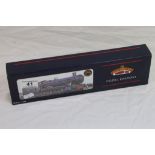 Boxed Bachmann OO gauge 32003 Blue Ribband 4936 Kinlet Hall Great Western with crest green DCC Ready