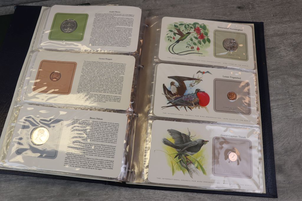 Album of Royal Family Coin covers plus another Album of Bird Preservation Council World coin covers - Image 6 of 10