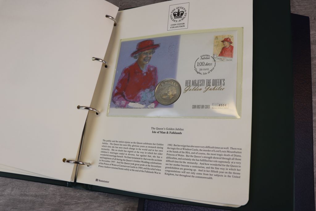 Album of Royal Family Coin covers plus another Album of Bird Preservation Council World coin covers - Image 10 of 10