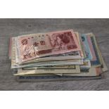 Banknotes - bulk lot ninety one assorted World