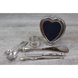 Silver heart shaped easel back photograph frame, makers Carr's of Sheffield, Sheffield 1986; a