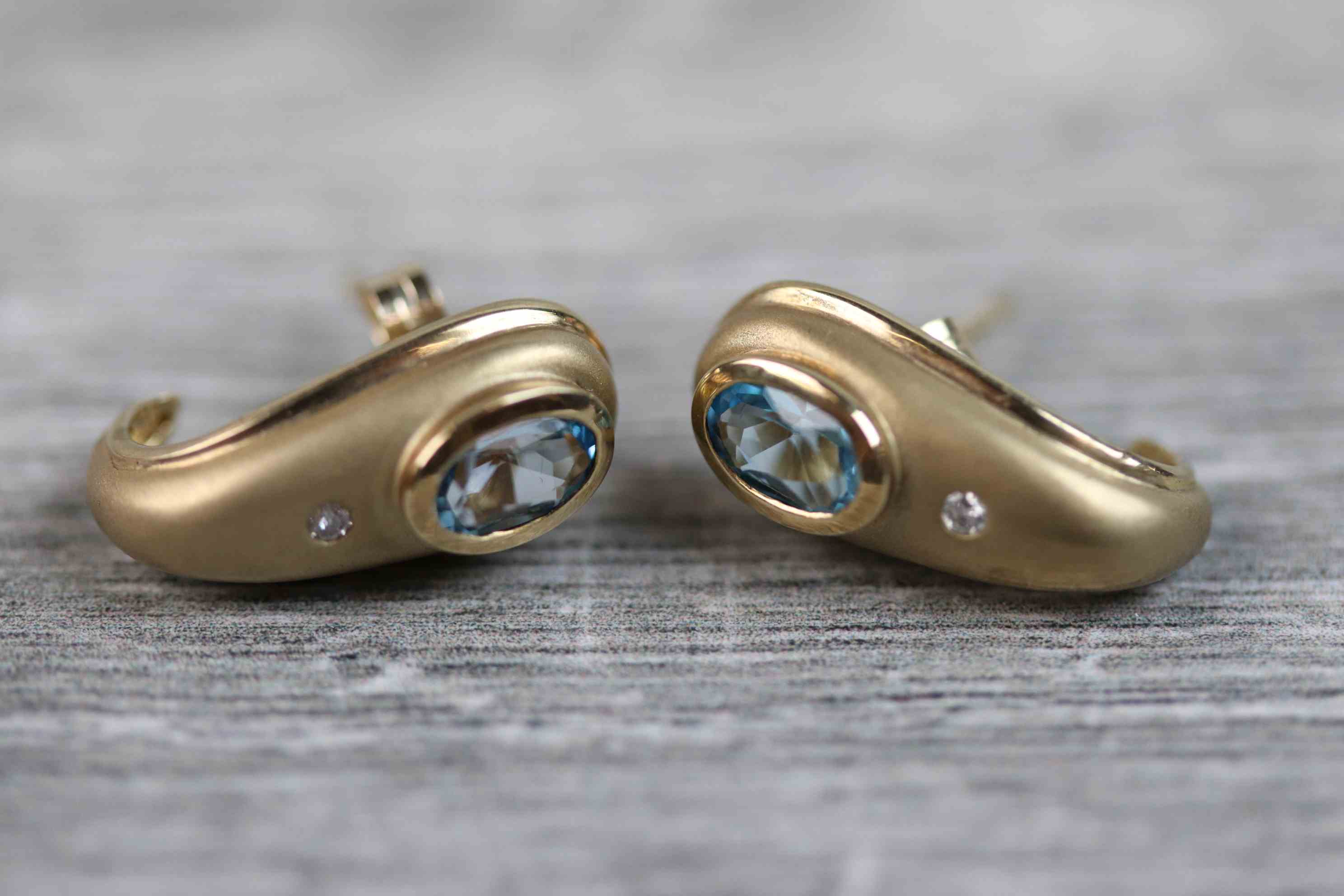 Pair of blue topaz and diamond 9ct yellow gold earrings of tapered teardrop shaped form, the oval - Image 4 of 7