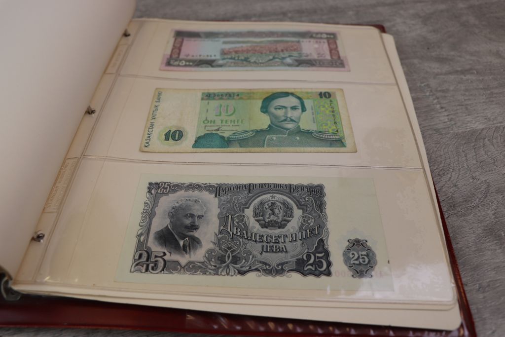 Album of Mixed World Banknotes to include WW2 issue - Image 7 of 14