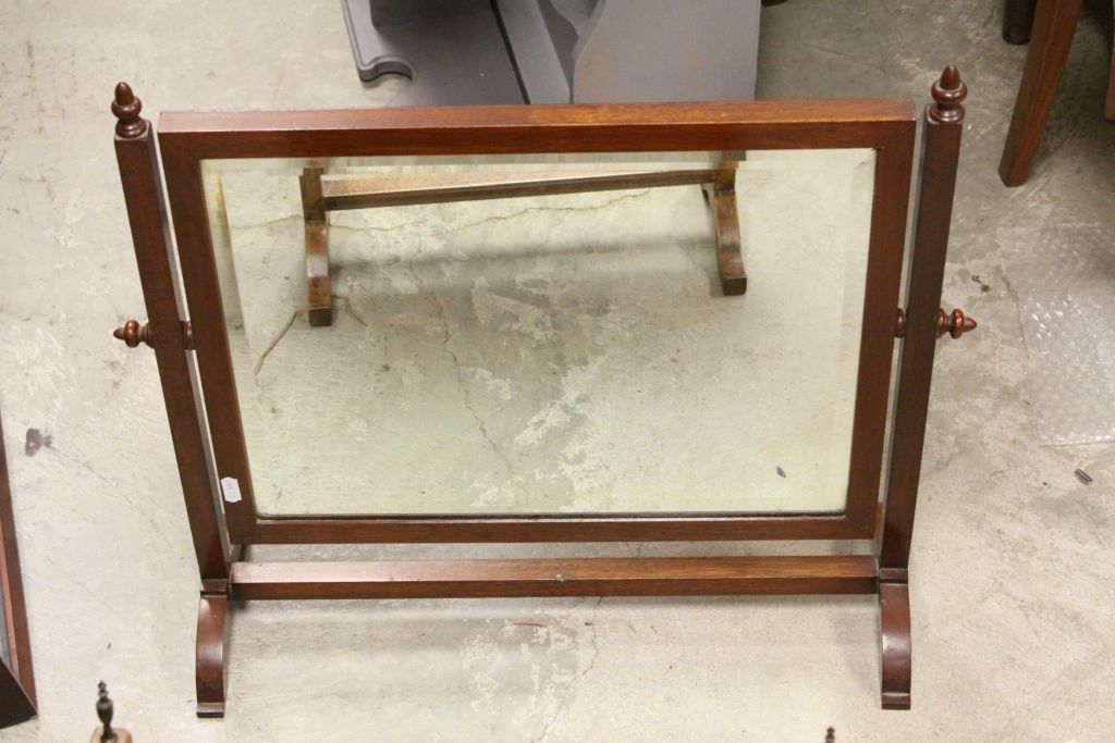 Two 19th century Mahogany Framed Swing Toilet / Dressing Mirrors - Image 2 of 3